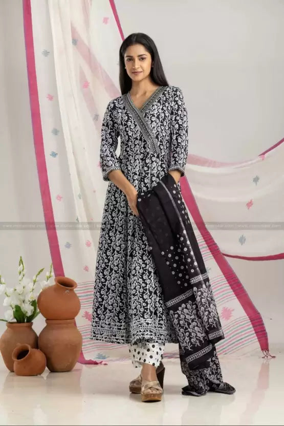 Black Anarkali Gown with Embroidery, Gota Detailing Dupatta & Palazzo – Sizes XS to 7XL